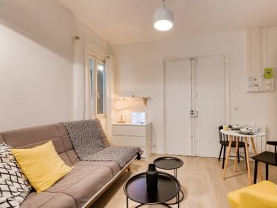 photo For rent Apartment PARIS-18EME-ARRONDISSEMENT 75