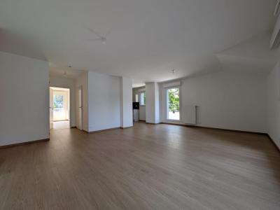 photo For rent Apartment BOSSEY 74