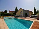 House UNIEUX 