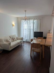photo For rent Apartment PARIS-15EME-ARRONDISSEMENT 75