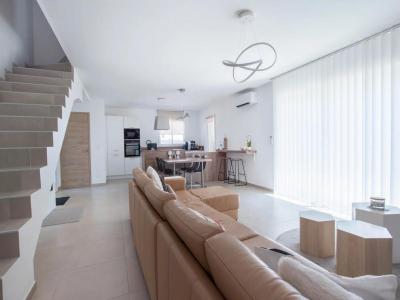 photo For sale House MUY 83