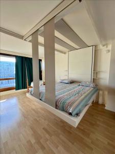 photo For rent Apartment PARIS-14EME-ARRONDISSEMENT 75