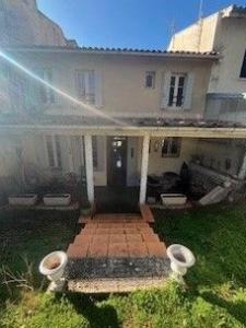 photo For rent House PLASSAC 33