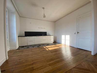 photo For rent Apartment NANTES 44