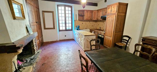 Vente Maison 8 pièces CLAVIERS 83830