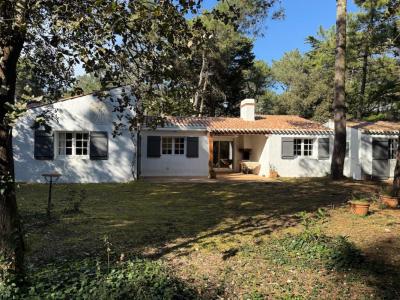 Vente Maison 7 pièces EPINE 85740