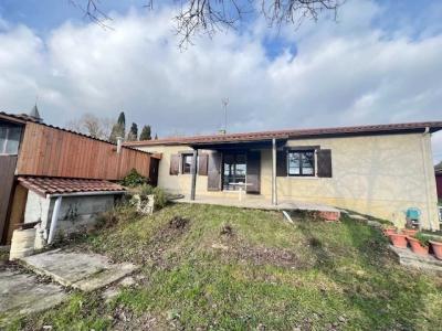 photo For rent House PESSAN 32
