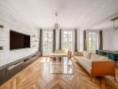 Louer Appartement 121 m2 Paris-7eme-arrondissement