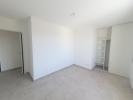 Louer Appartement 79 m2 Beaurecueil