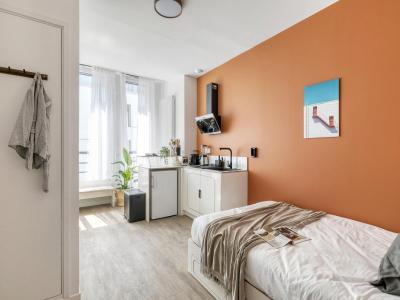 photo For rent Apartment PARIS-15EME-ARRONDISSEMENT 75