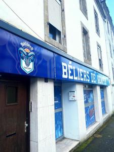 photo For rent Box office QUIMPER 29