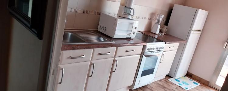 photo For rent Apartment BRON 69
