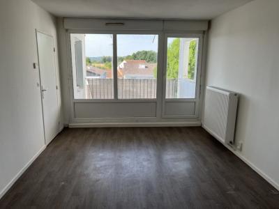 Location Appartement 3 pièces CREUTZWALD 57150