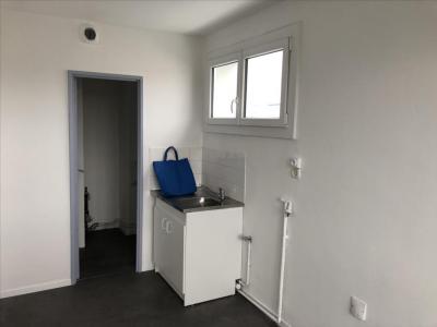 For rent Apartment CLERMONT-FERRAND 