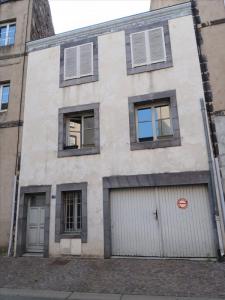 For rent House RIOM 