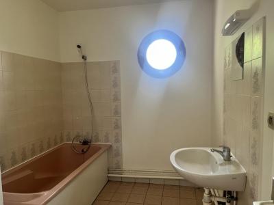 Location Maison POULIGNY-NOTRE-DAME 