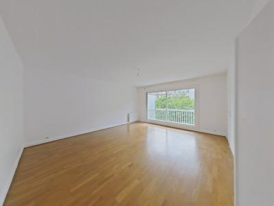 Location Appartement 4 pièces PARIS-15EME-ARRONDISSEMENT 75015