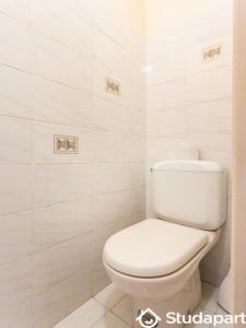 Location Appartement PARIS-10EME-ARRONDISSEMENT  75