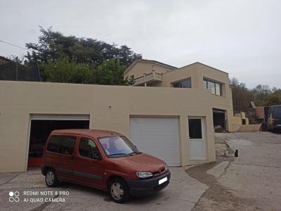 Vente Immeuble SAINT-ETIENNE 42100