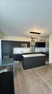 photo For rent Apartment ISSY-LES-MOULINEAUX 92