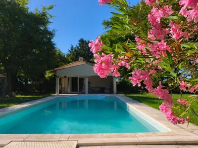 Vente Maison 5 pièces PERNES-LES-FONTAINES 84210