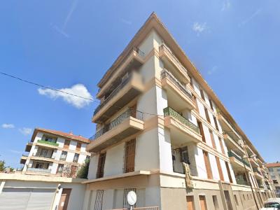 Location Appartement AVIGNON  84