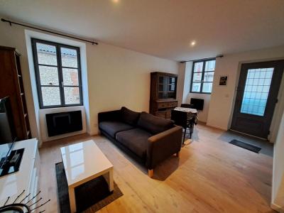 Location Appartement 2 pièces PUY-L'EVEQUE 46700