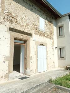 Location Appartement 4 pièces MIRIBEL 26350