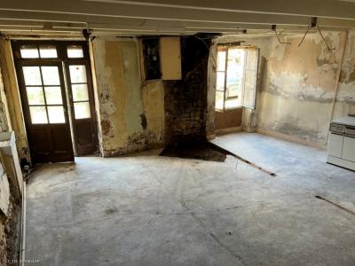 Vente Maison CHAMPAGNE-MOUTON 