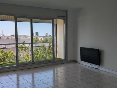 For rent Apartment SAINT-SEBASTIEN-SUR-LOIRE 