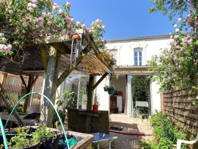 Vente Maison 12 pièces JONZAC 17500