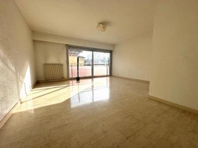 Vente Appartement 2 pièces SAINT-LAURENT-DU-VAR 06700