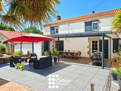 Vente Maison 11 pièces SAINTE-FLAIVE-DES-LOUPS 85150