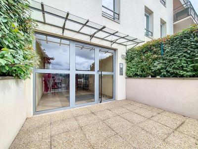For sale Apartment SAINT-JUST-CHALEYSSIN 