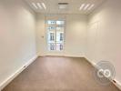 Louer Bureau Paris-16eme-arrondissement 414181 euros