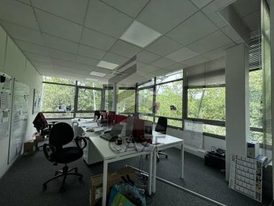 photo For rent Box office PESSAC 33