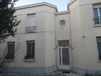photo For rent Apartment BORDEAUX 33