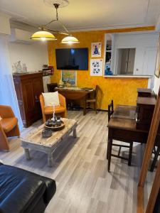 For rent Apartment ANTIBES  06