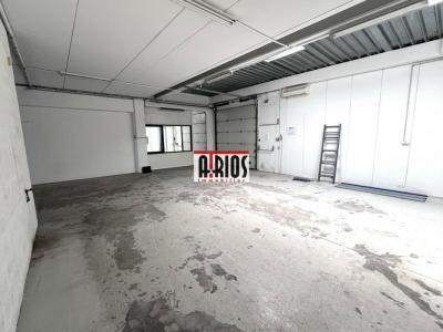 photo For rent Commerce GARDE 83