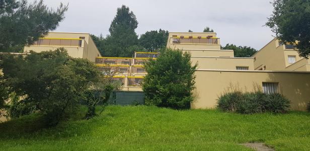 Location Appartement 5 pièces BEDARRIDES 84370
