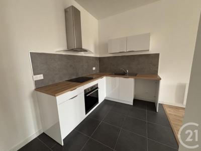 Location Appartement 3 pièces CLERMONT 60600