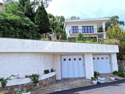Vente Maison 8 pièces AGAY 83530
