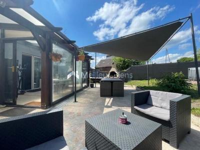 Vente Maison 6 pièces LACHAPELLE-SAINT-PIERRE 60730