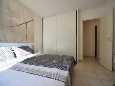 Location Appartement BRON 