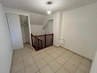 For rent Apartment SAINT-DENIS-CHAUDRON 