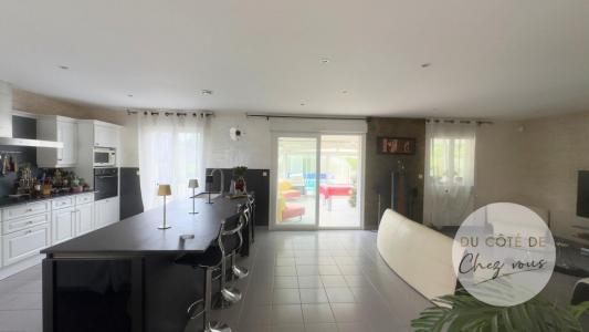 For sale House LAVAU 