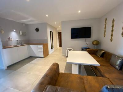Location Appartement 7 pièces VILLEURBANNE 69100