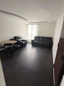 Vente Appartement 4 pièces MARSEILLE-15EME-ARRONDISSEMENT 13015
