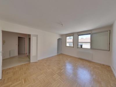 Location Appartement 2 pièces LYON-4EME-ARRONDISSEMENT 69004
