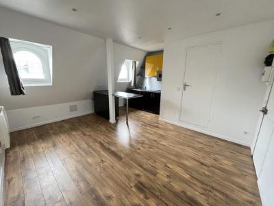 photo For rent Apartment PARIS-17EME-ARRONDISSEMENT 75
